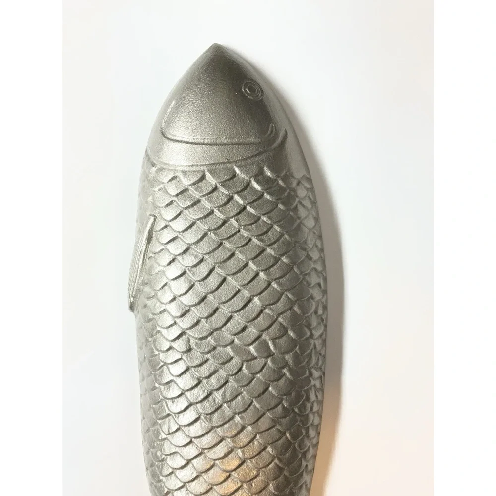 Fish Wall‎ Decor Cast Metal 5.75'' x 23.25 x 1.25''(14.6cm x 59.1cm x 3.1cm)